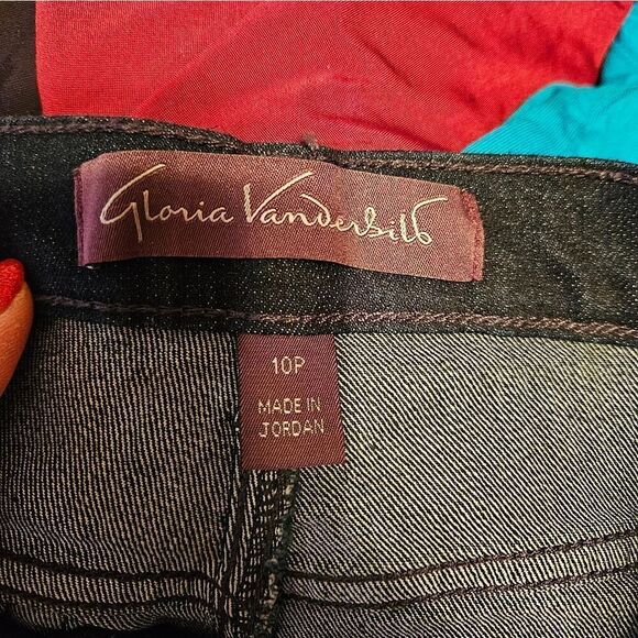 #090 Gloria Vanderbilt " Amanda" Dark Wash Straight Leg Jeans - Picture 6 of 7